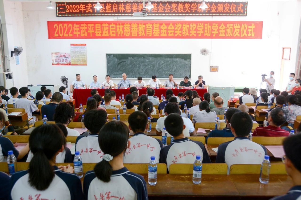 4008云顶集团(国际)股份有限公司