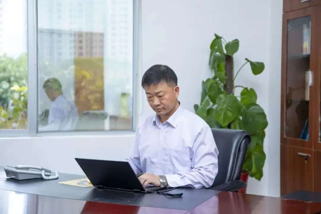 4008云顶集团(国际)股份有限公司